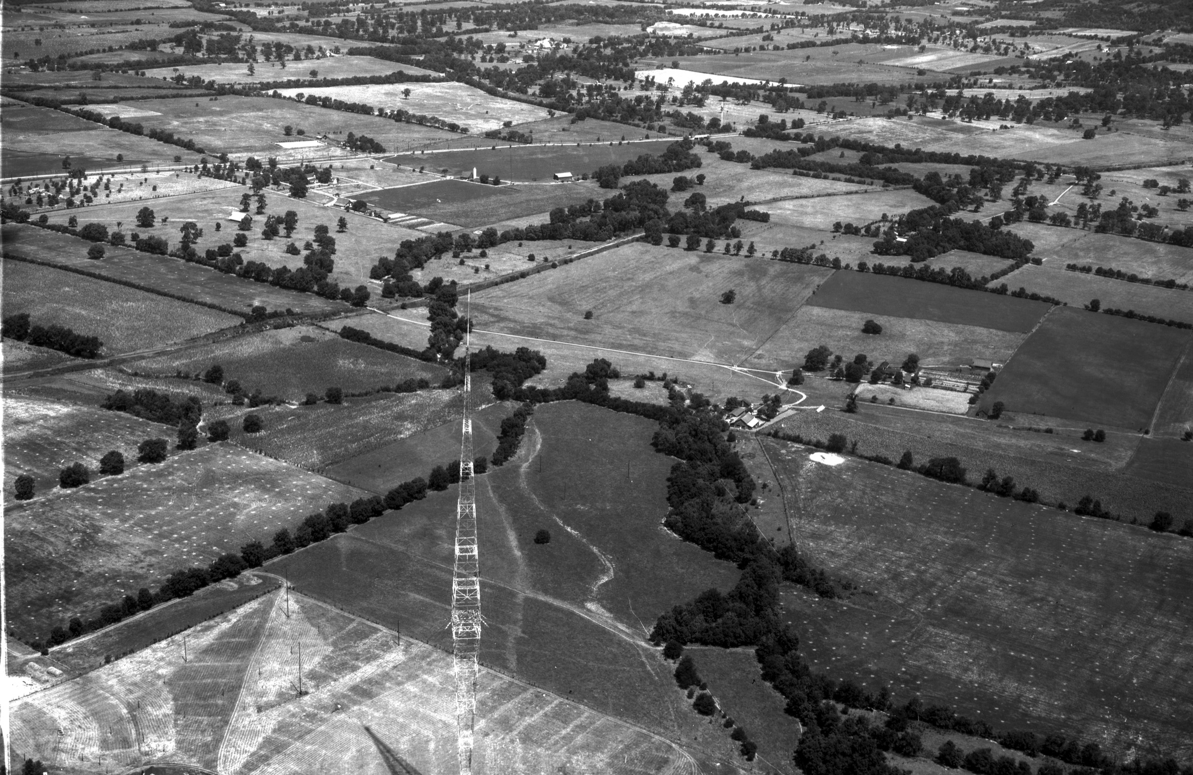 Aerial view of the WSM Tower in South Nashville 